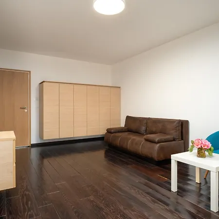 Konukevi Boutique Wrungel 4*