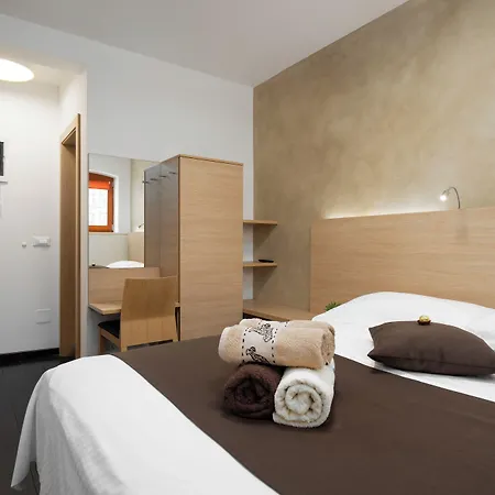 Boutique Wrungel 4*