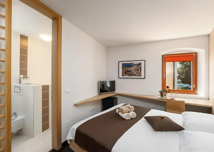 Boutique Wrungel 게스트하우스 브르사르