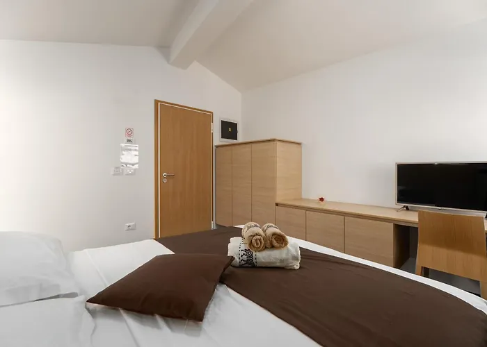 Boutique Wrungel Vrsar