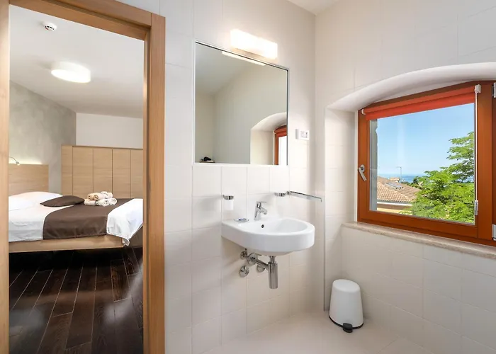 게스트하우스 Boutique Wrungel 4*