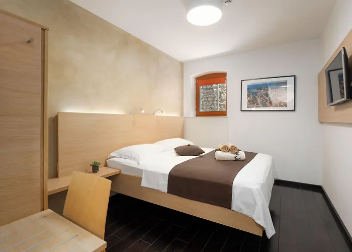 Boutique Wrungel 게스트하우스 브르사르