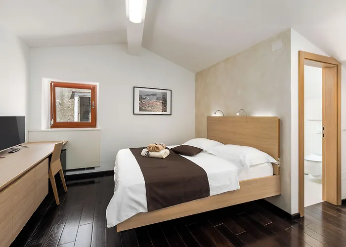 Boutique Wrungel 게스트하우스 브르사르