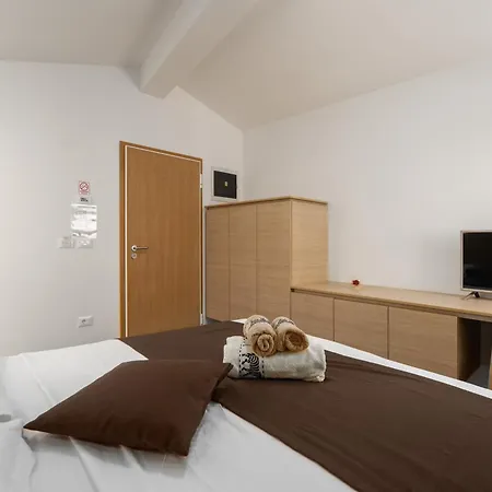 Boutique Wrungel Vrsar